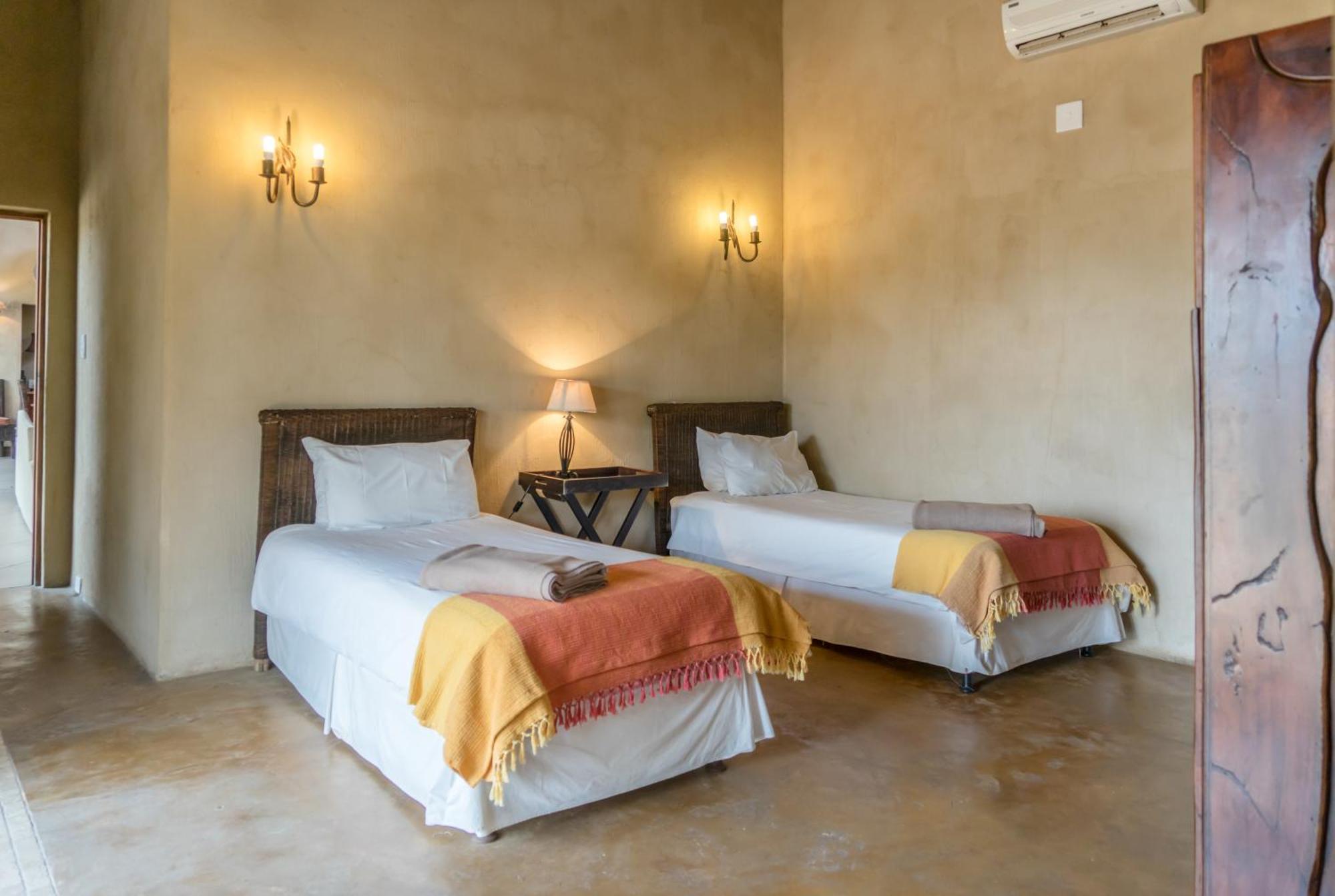 Zebula Golf Estate & Spa Executive Holiday Homes Mabula Game Reserve Eksteriør billede